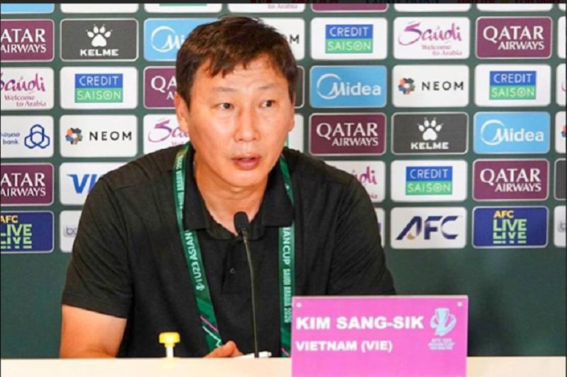 kim-sang-sik-dung-hang-rao-thep